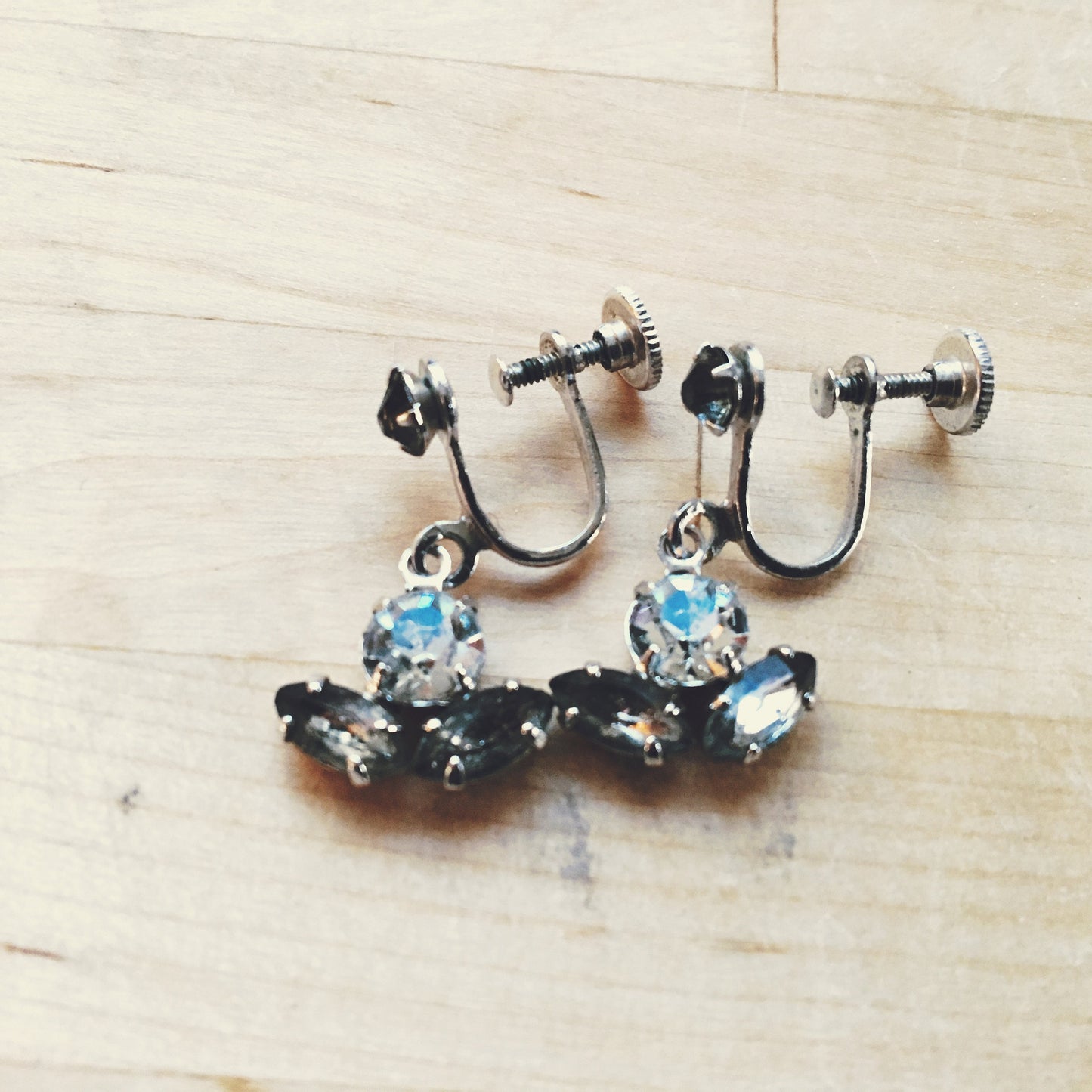 rhinestone clip on earrings