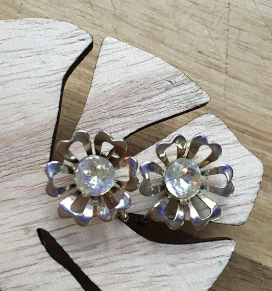 vintage rhinestone clip on earrings