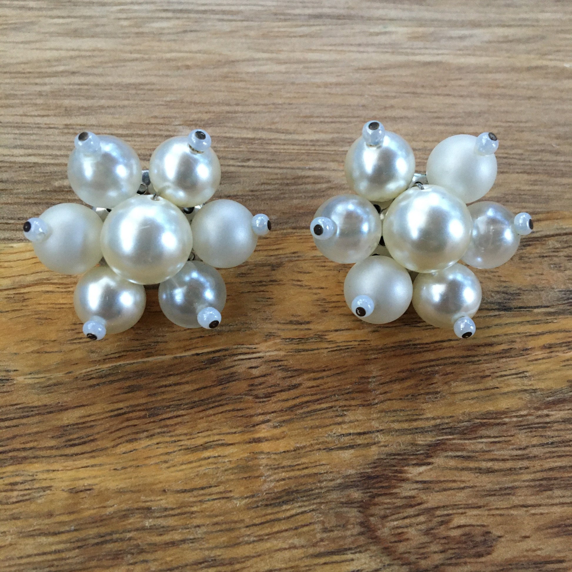 Vintage faux pearl clip on earrings