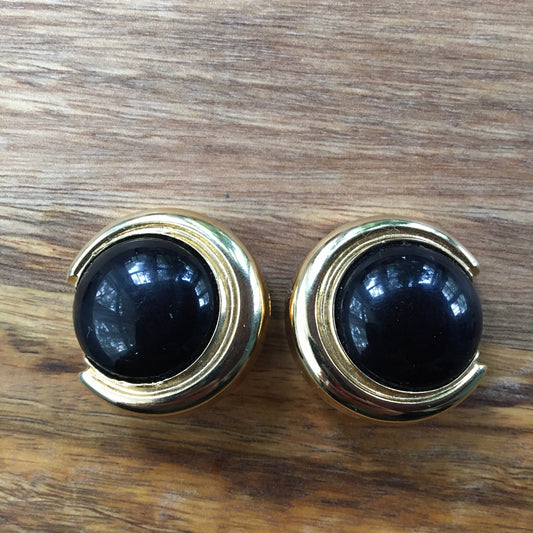 Vintage button clip on earrings