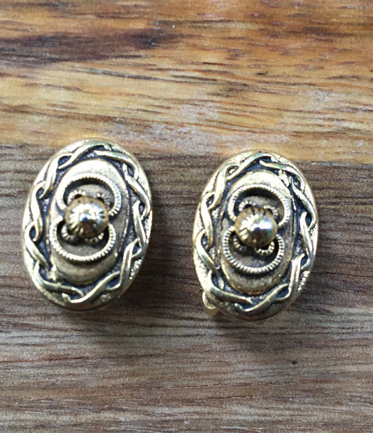 Vintage gold oval clip on earrings