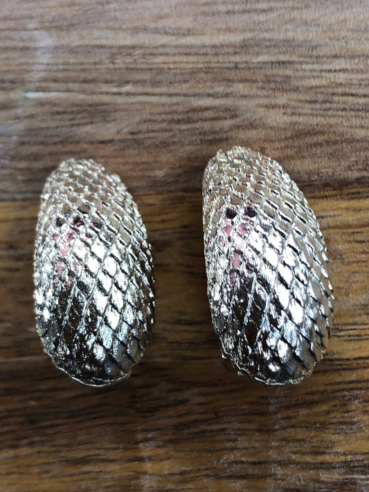 Vintage clip on earrings