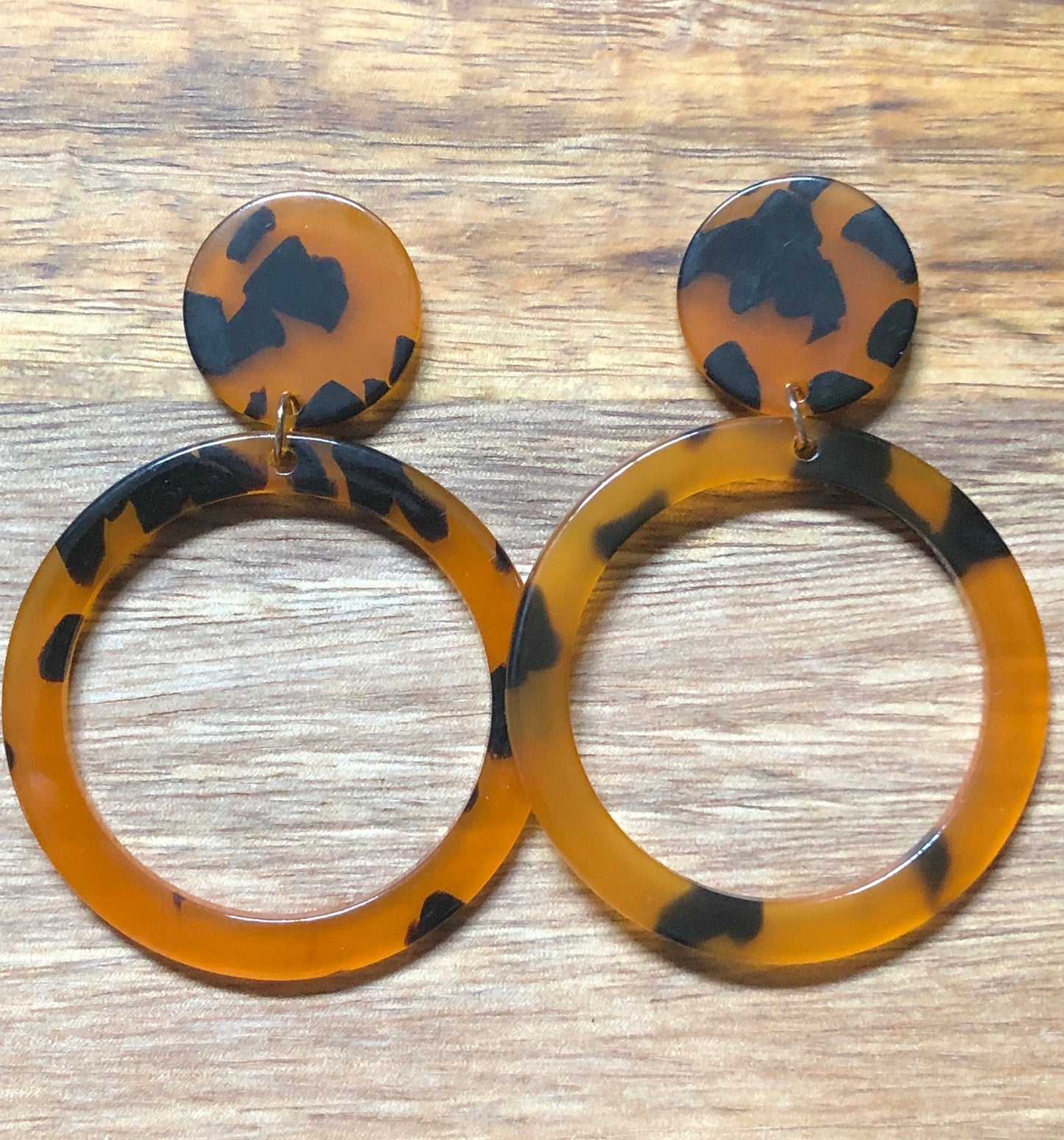 Biggest trendy dangling acetate tortoiseshell hoop clip on earrings