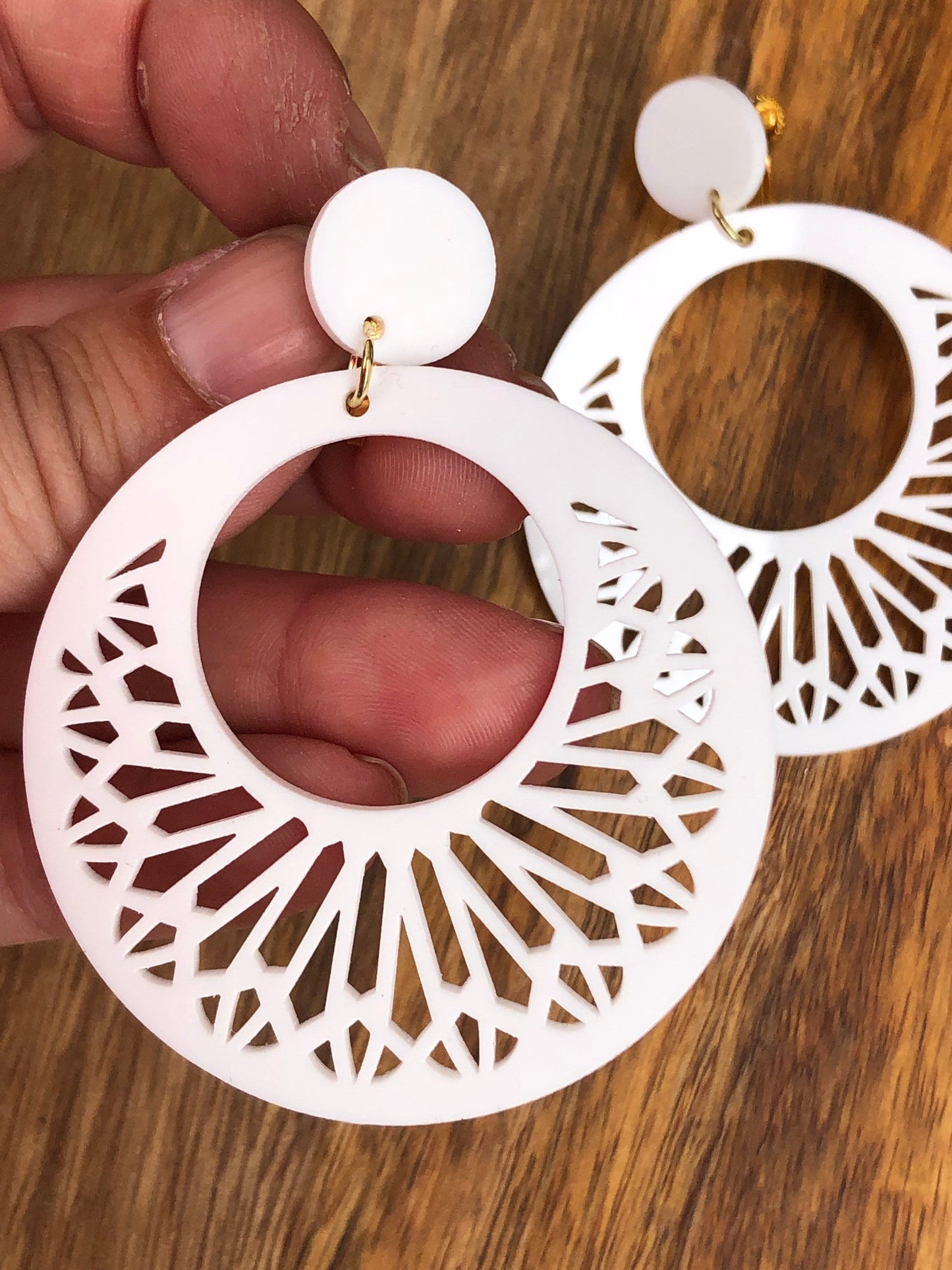 Big trendy dangling laser cut plastic  hoop clip on earrings