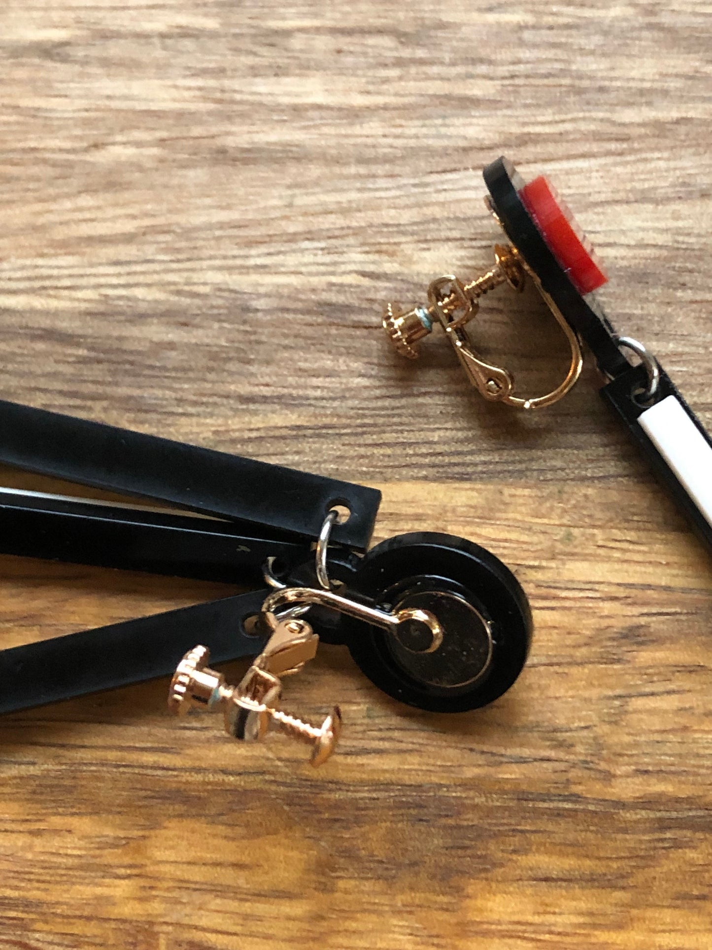 Cute! Dangle clip on earrings struck match and matchsticks Red and black plastic