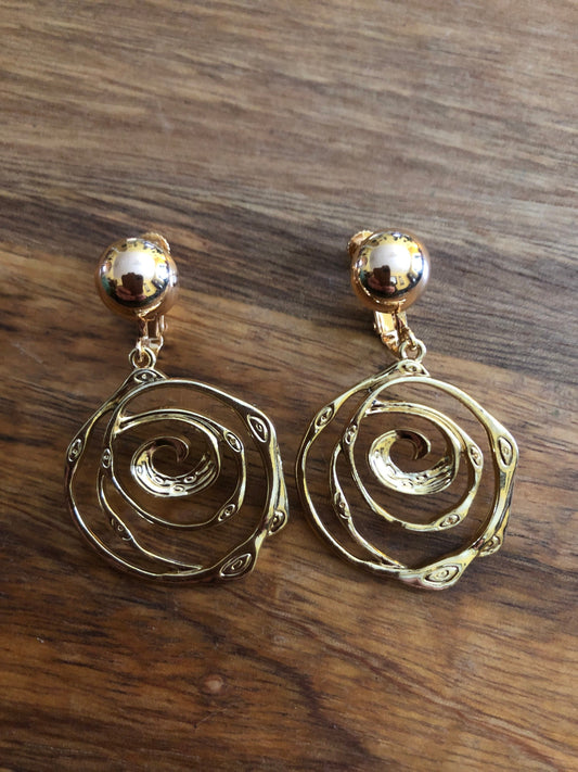 dangling simple gild rose earrings