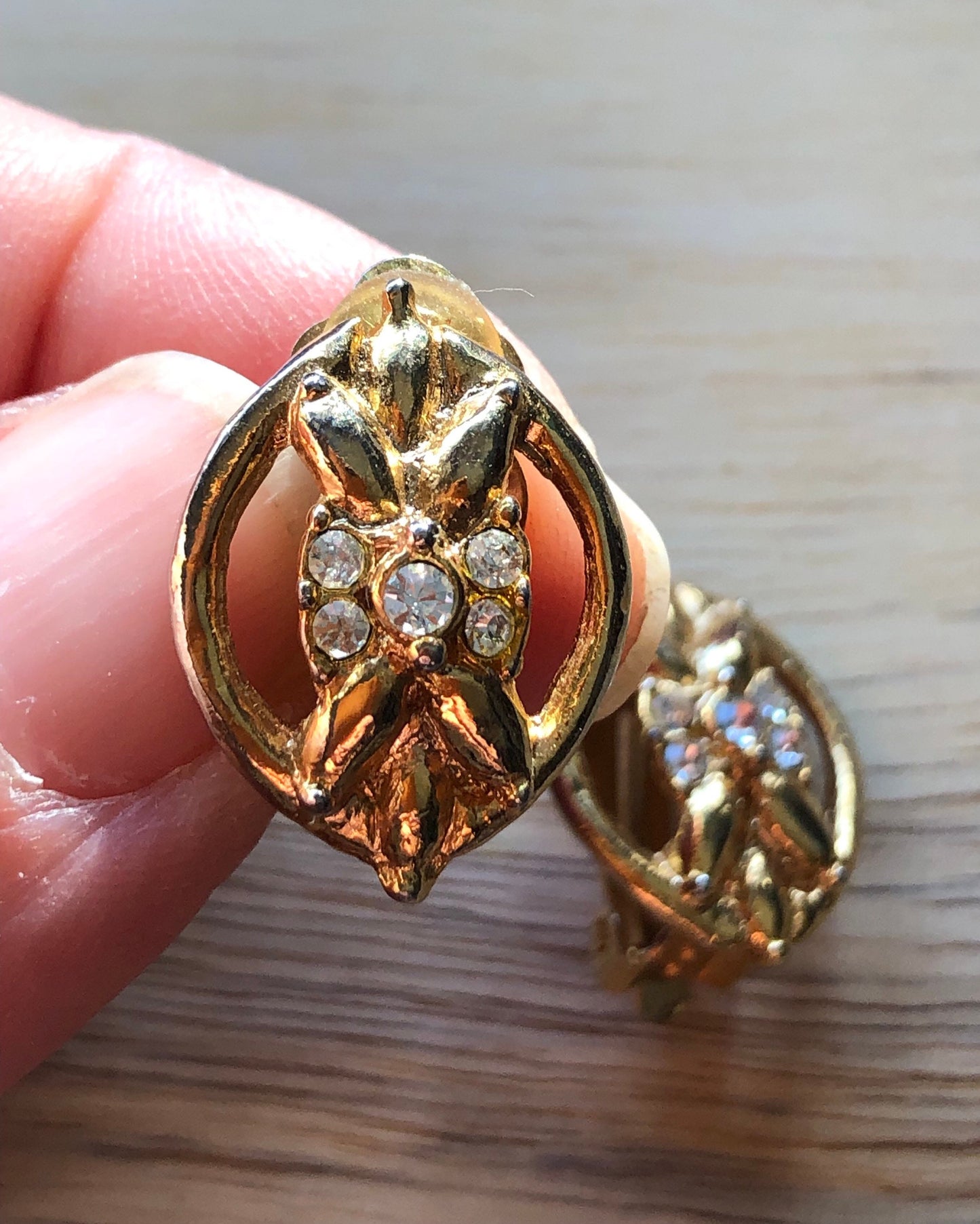 Vintage clip on gold and rhinestone earrings