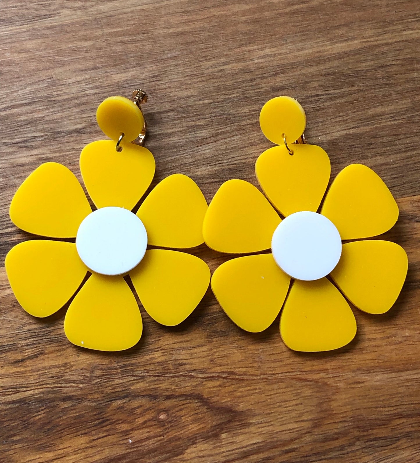 Queen Sized yellow flower screwback earrings, giant flower clip on earrings