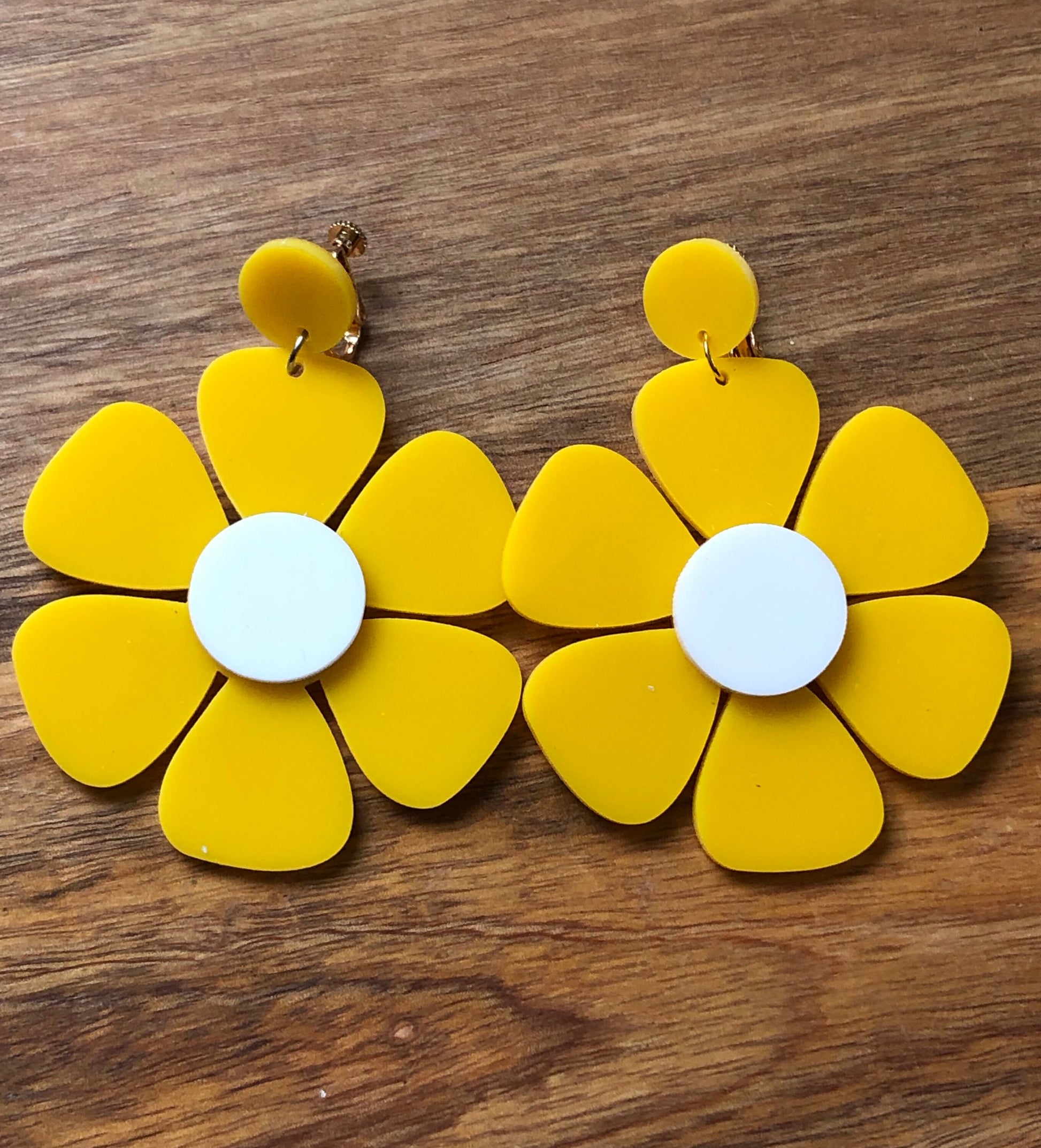 Queen Sized yellow flower screwback earrings, giant flower clip on earrings