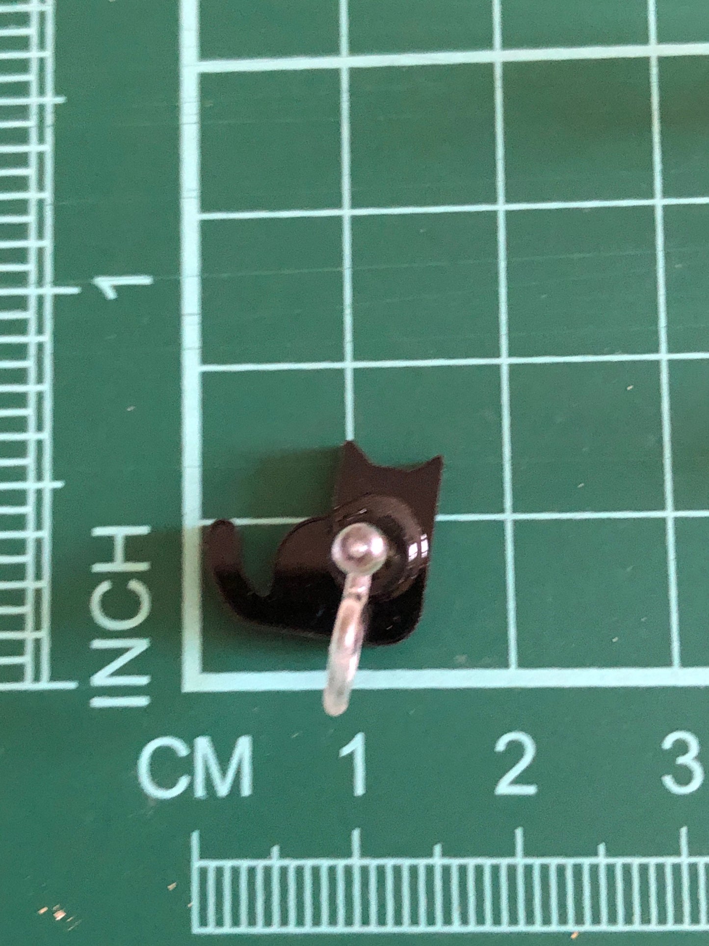 Invisible plastic glitter black cat clip on earrings, no pierce earrings for unpierced ears