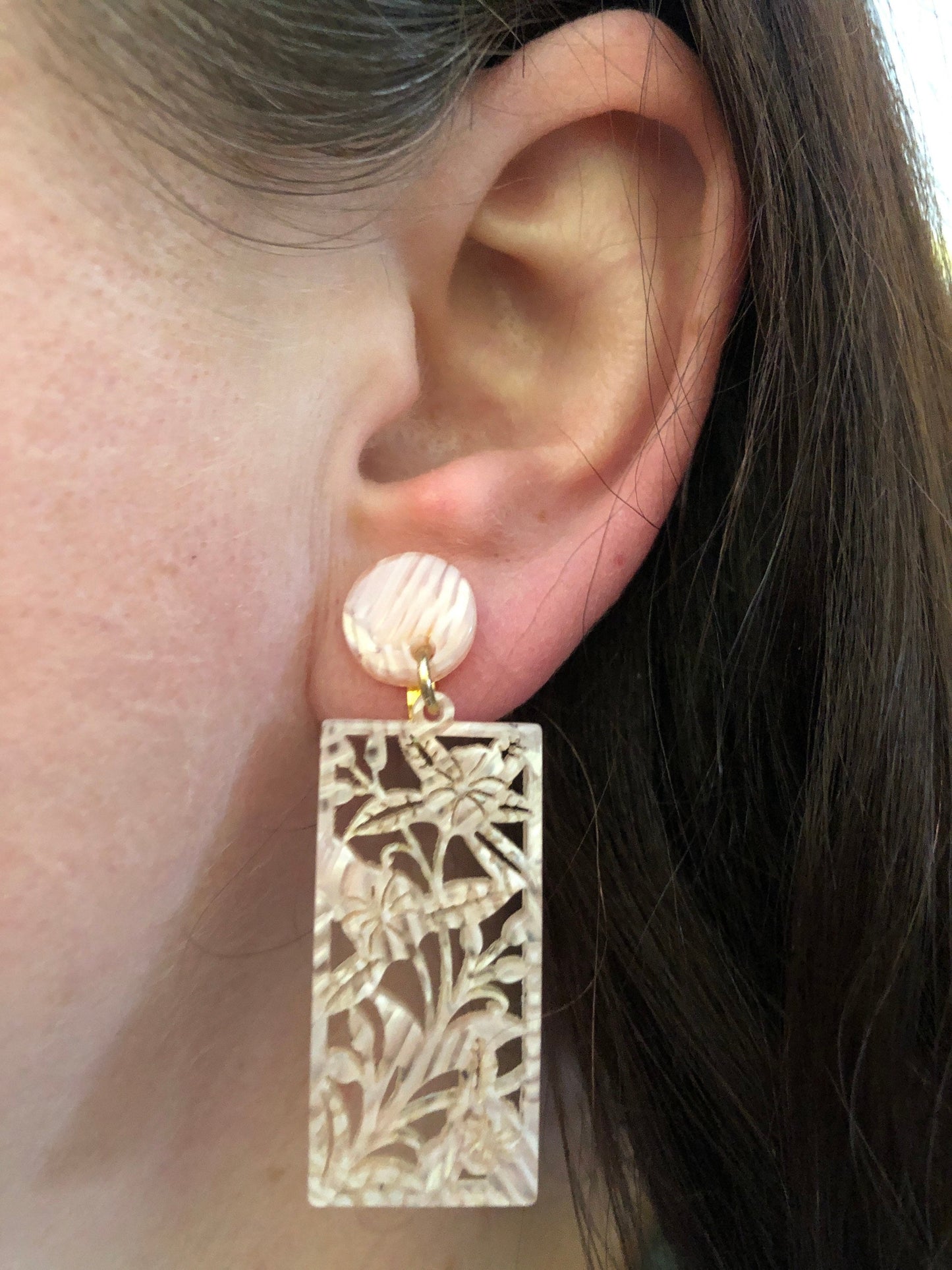 Pink carved acetate dangling rectangle clip on earrings (screw on| no pierce)