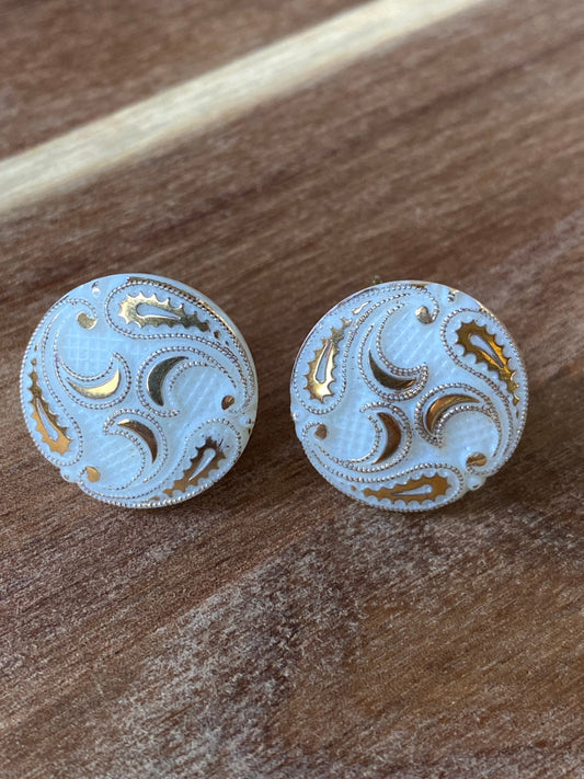 Vintage button clip on earrings