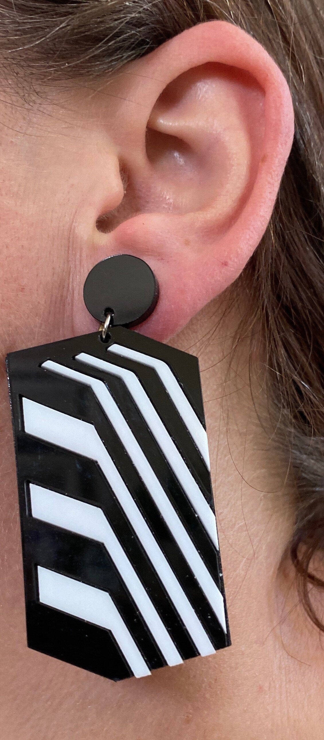 Black and White Striped Dangling Clip On Earrings - Oversized Plastic Tower Design