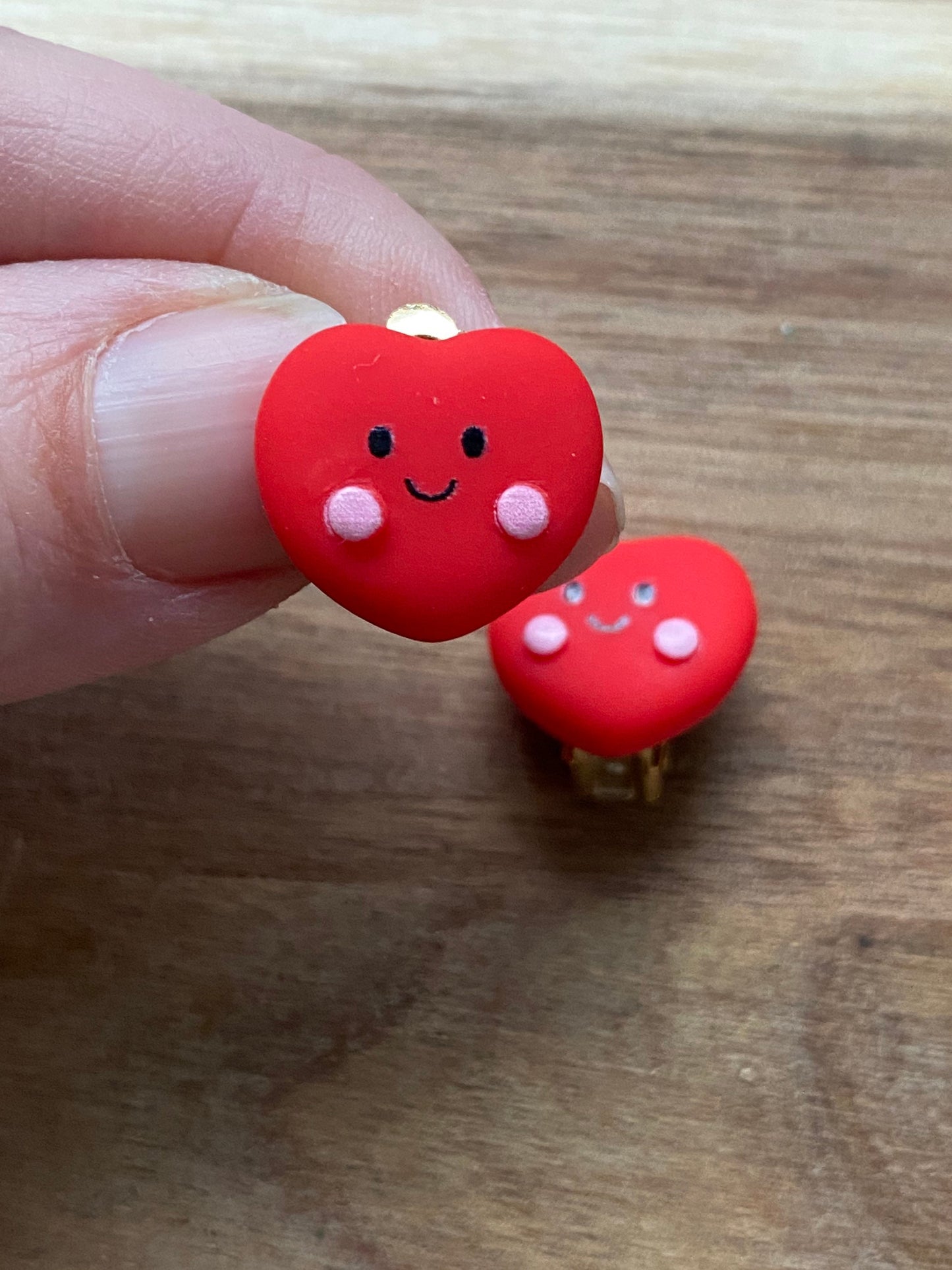 Adorable Valentine’s Day clip on earrings, red hearts, heart earrings