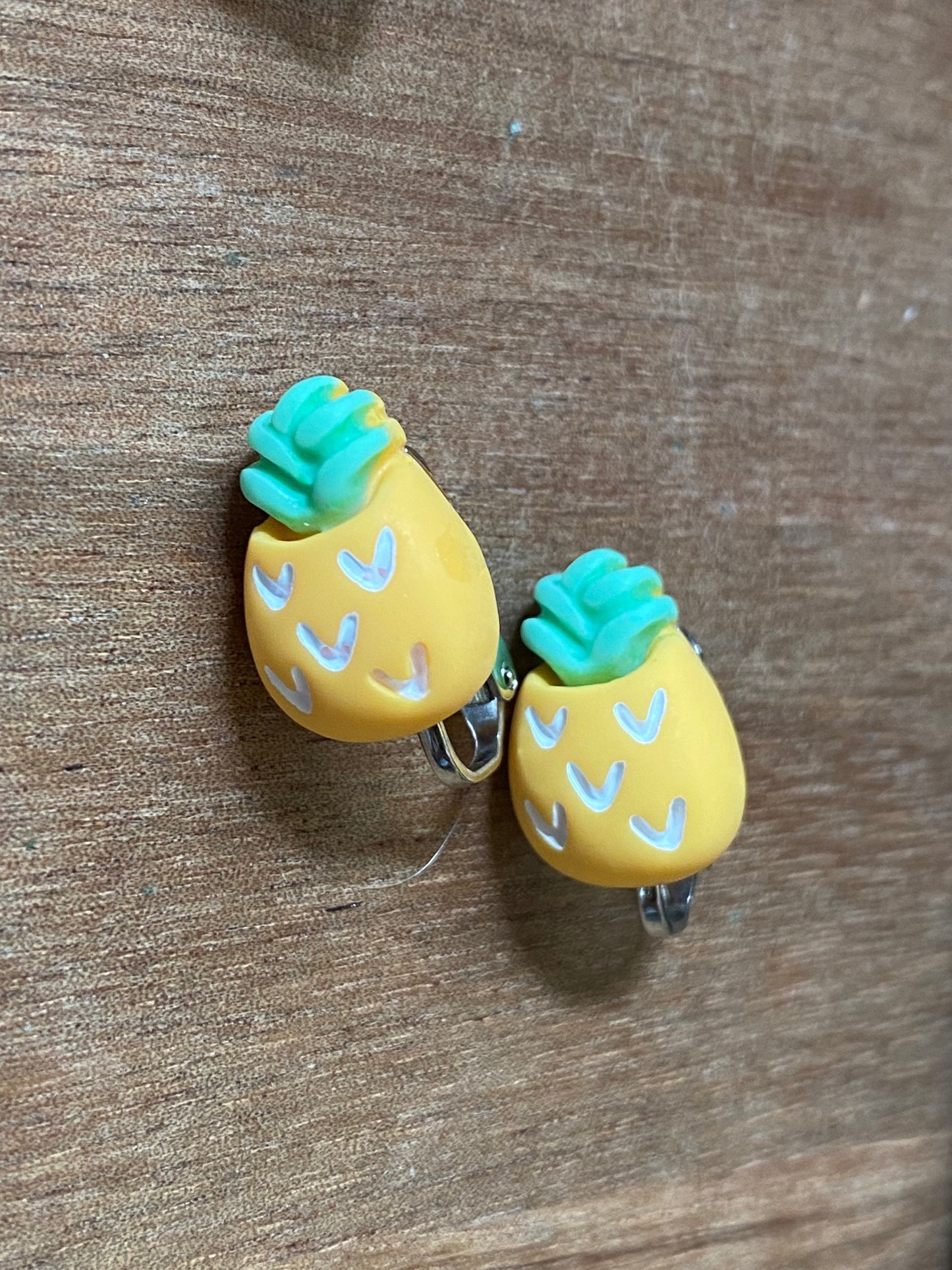 tiny pineapple clip on earrings