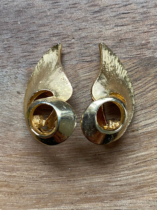 Golden clip on earrings