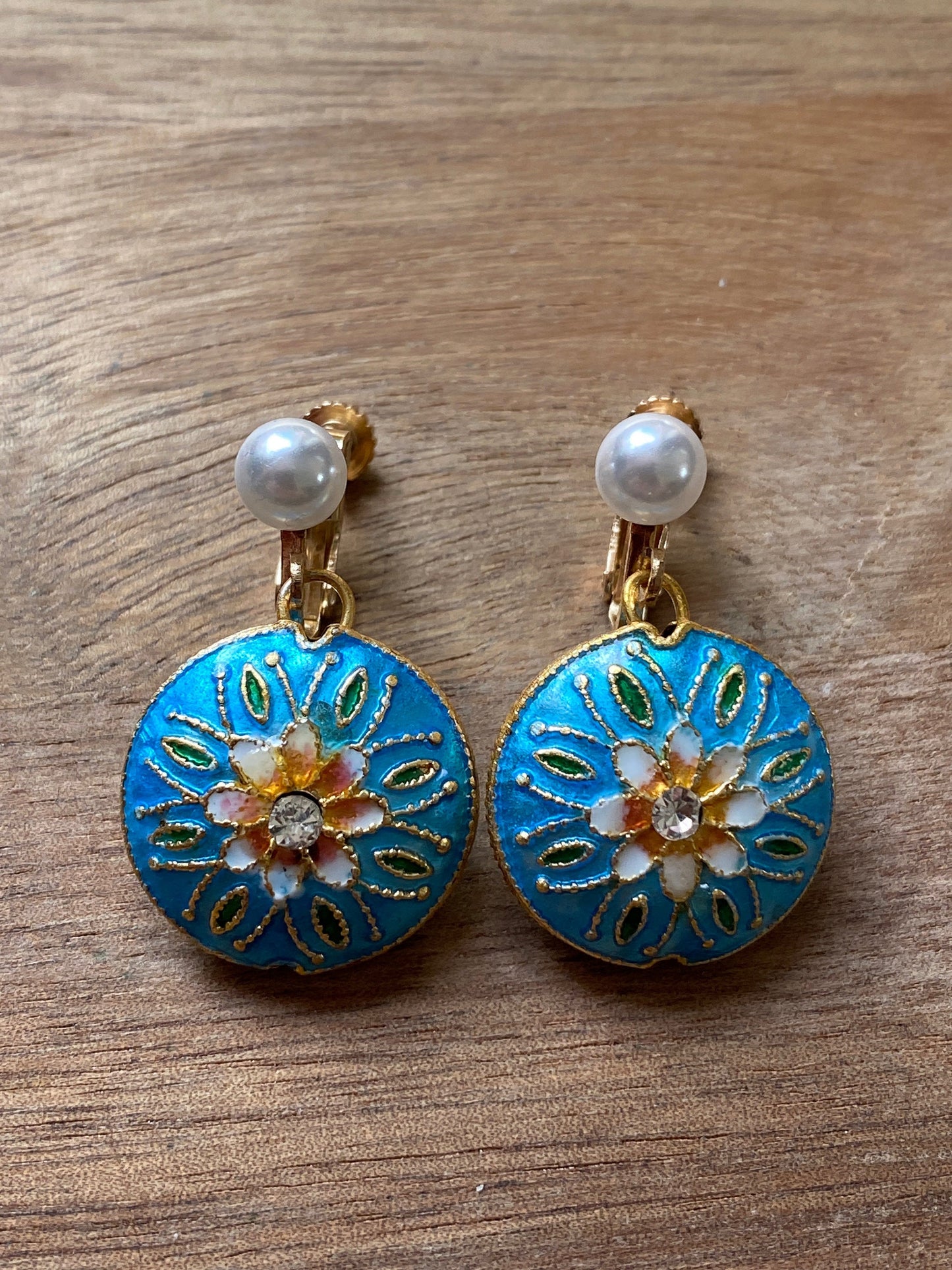 Dangling clip on cloisonne floral earrings |Screwback enamel and pearl earrings