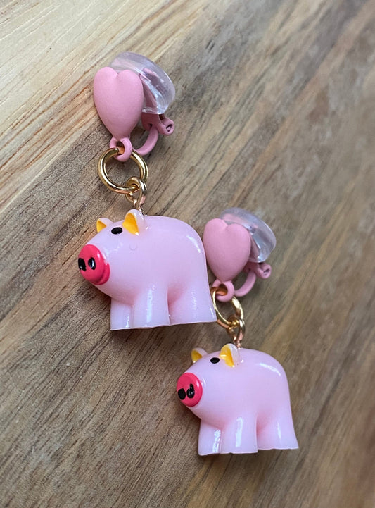 Dangling plastic 3D pig clip on earrings, dangle piggy love earrings