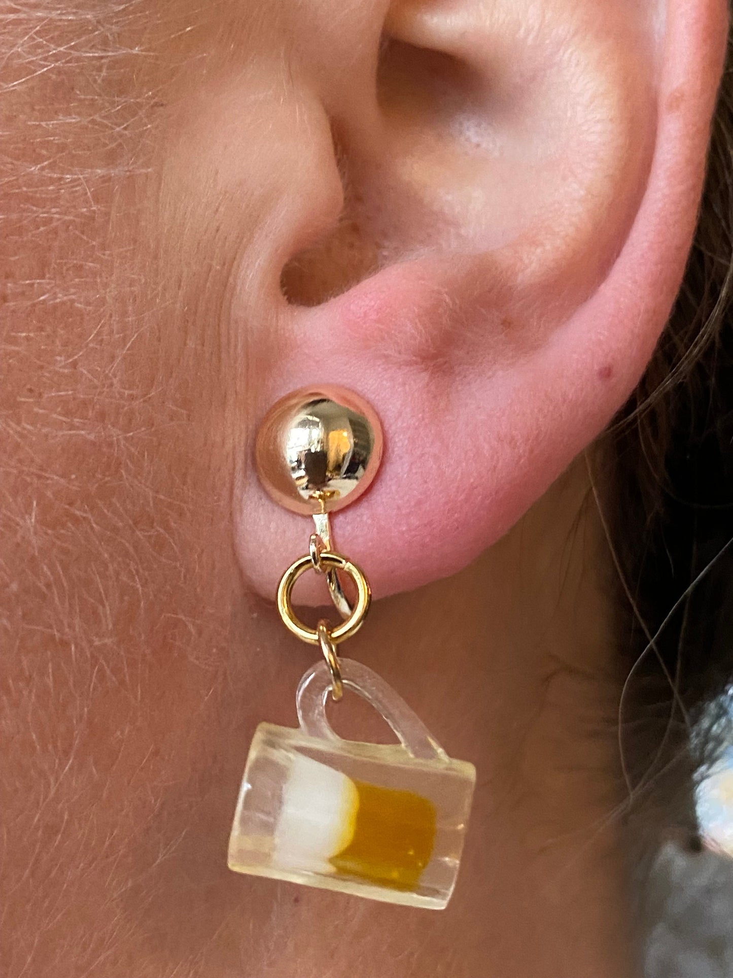 Dangling 3D frothy pint beer clip on earrings (screwback)