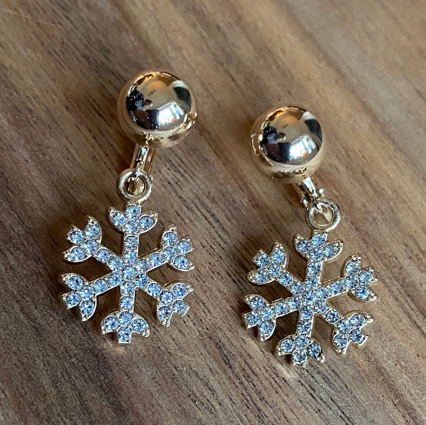 Dangling Christmas rhinestone snowflake clip on earrings, hinged screwback dangle winter earrings for unpierced ears