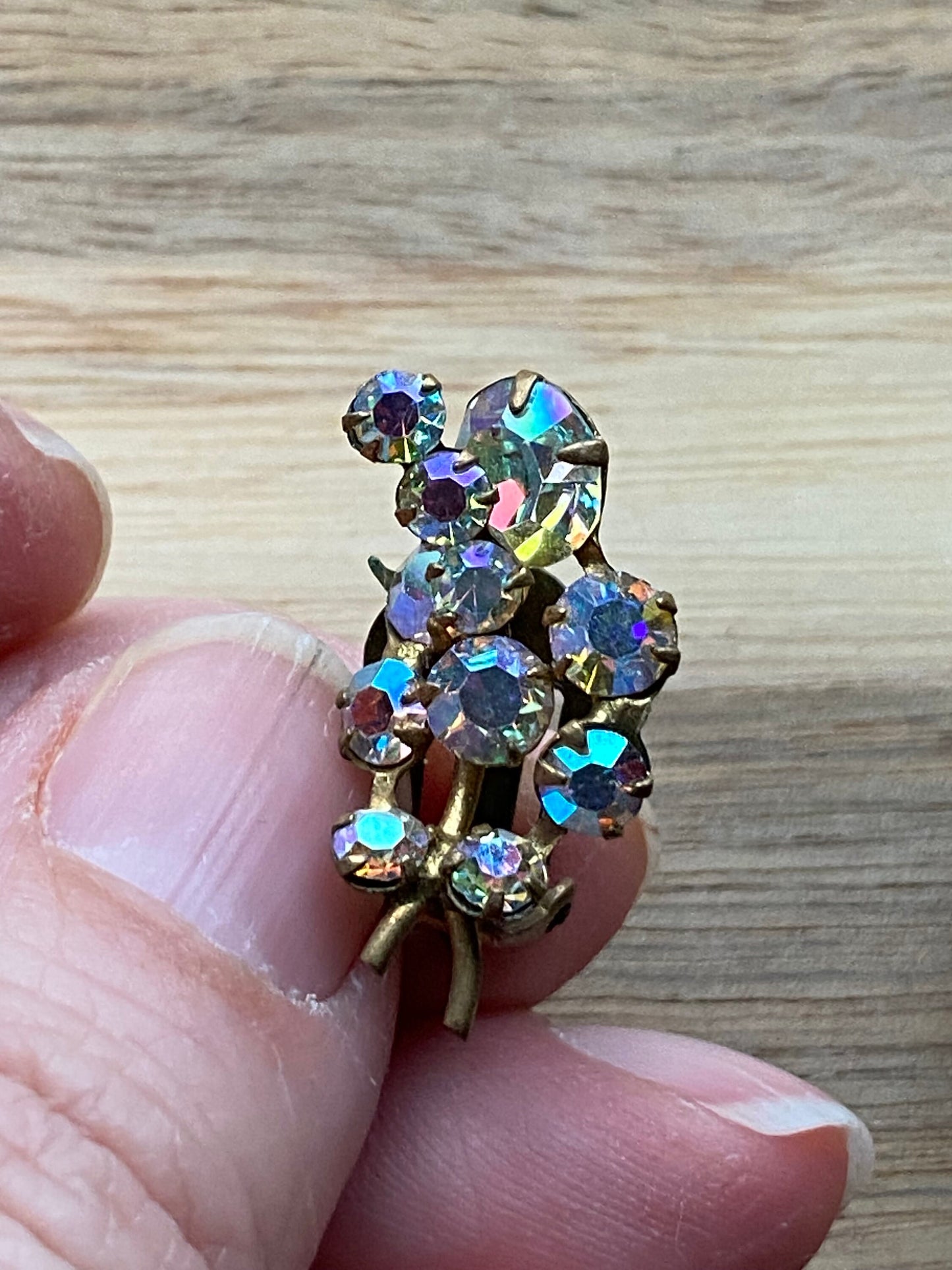 Vintage iridescent rhinestone clip on earrings