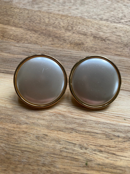 faux pearl clip on earrings