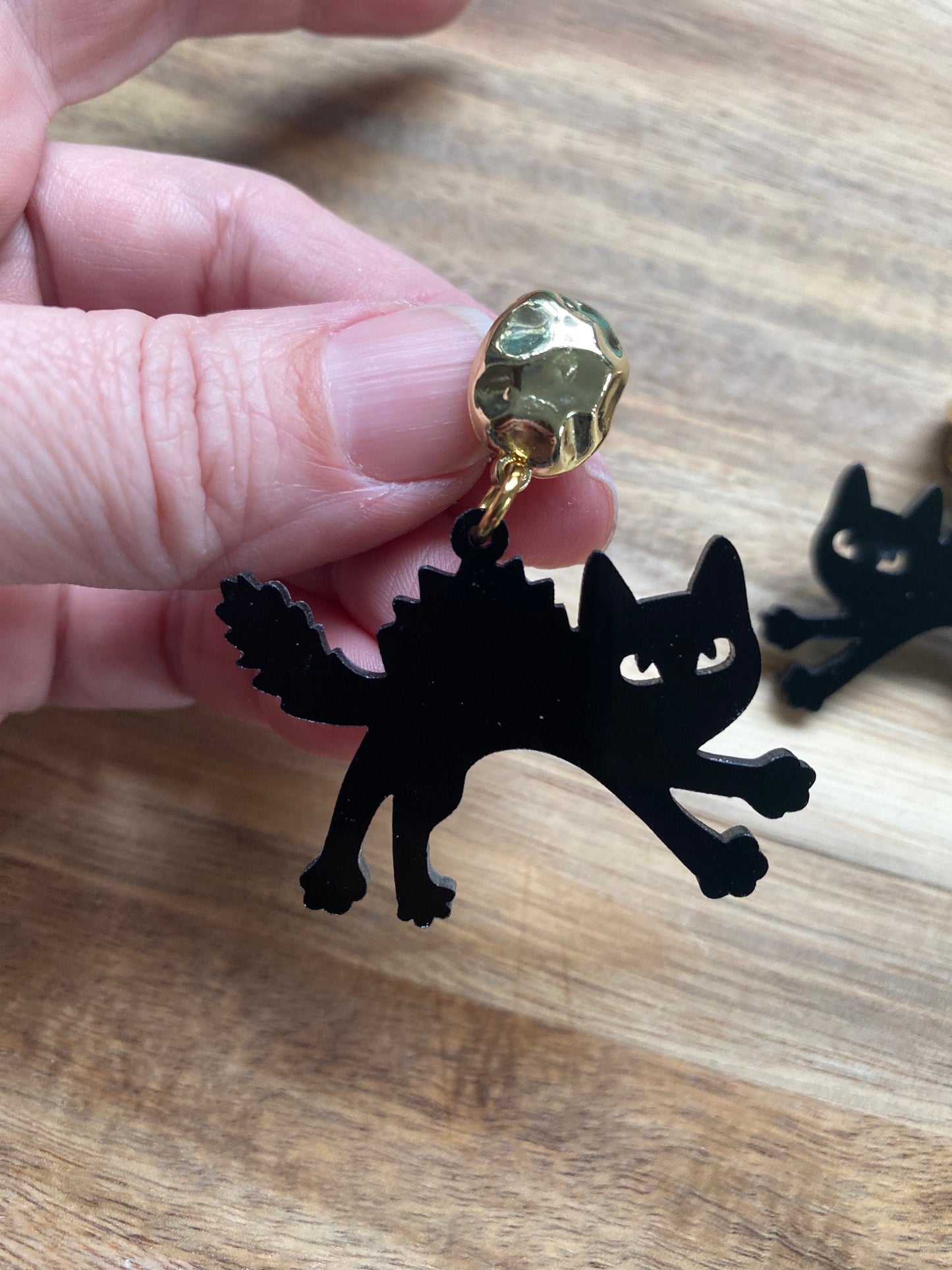 Dangling clip on plastic black cat Halloween earrings