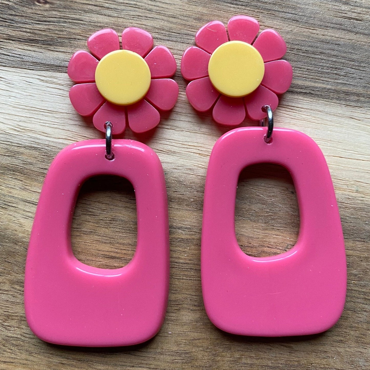 Adorable clip on dangling drop hoop earrings with daisy clips,  pastel floral ear clips