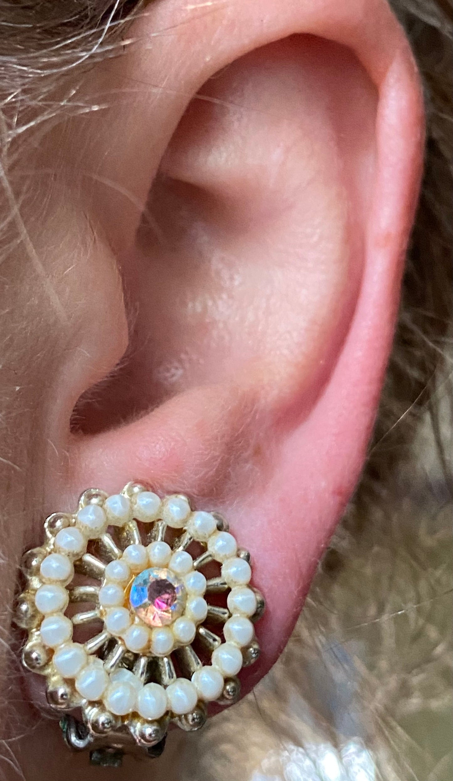 Vintage rhinestone and faux pearl clip on  earrings.