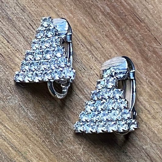 vintage rhinestone triangle clip on earrings