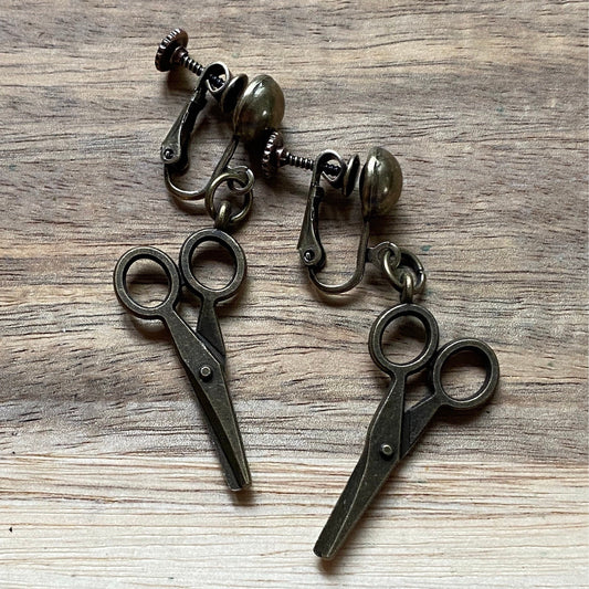 Simple scissors Dangling clip on earrings, novelty hinged screwback earrings