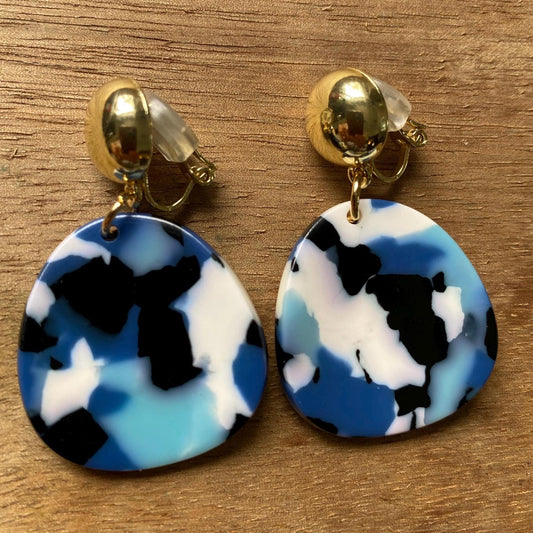 Trendy clip on dangling blue tortoiseshell earrings