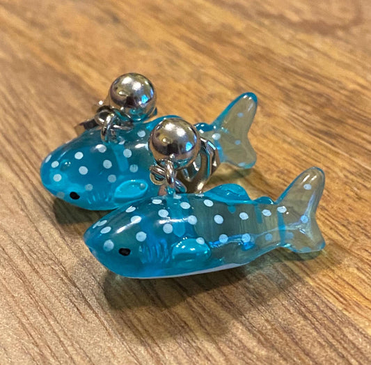 Dangling shark clip on earrings 3d shark earrings