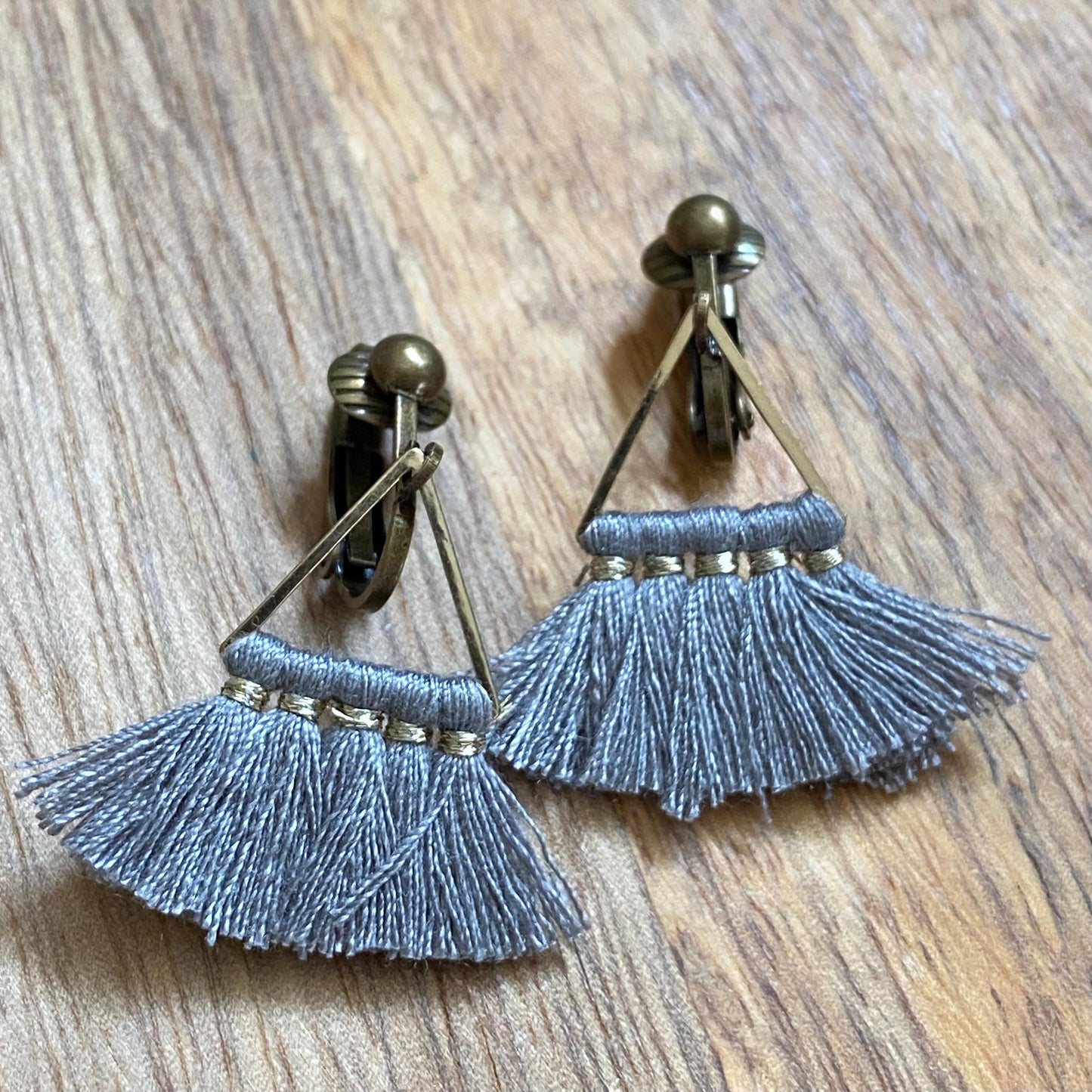 Dangling Tiny tassel clip on earrings