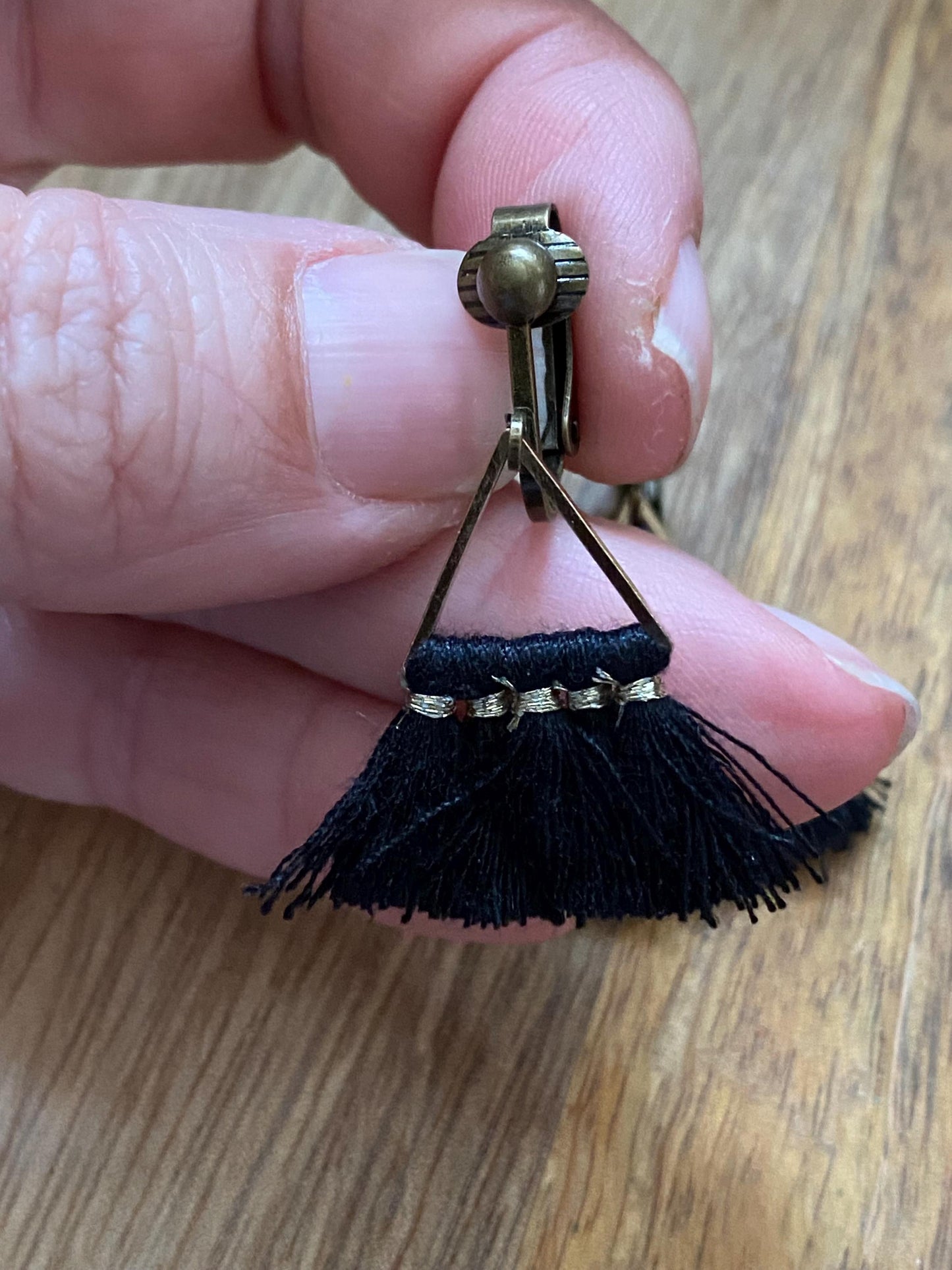 Dangling Tiny tassel clip on earrings