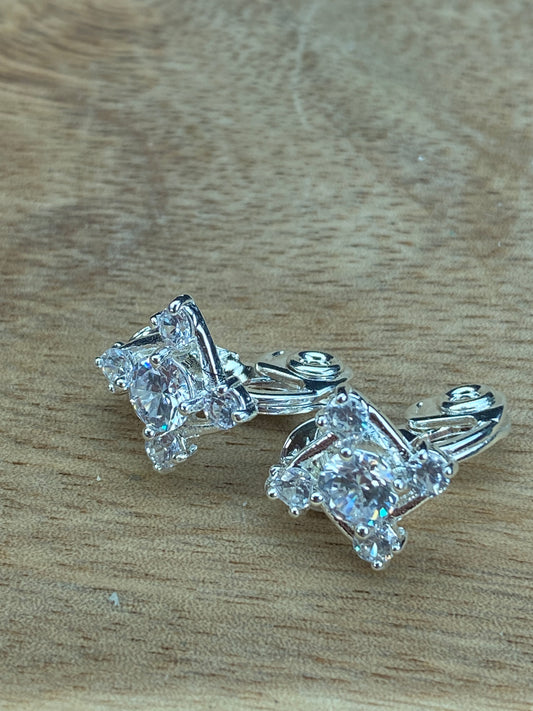 Vintage HMN rhinestone clip on earri