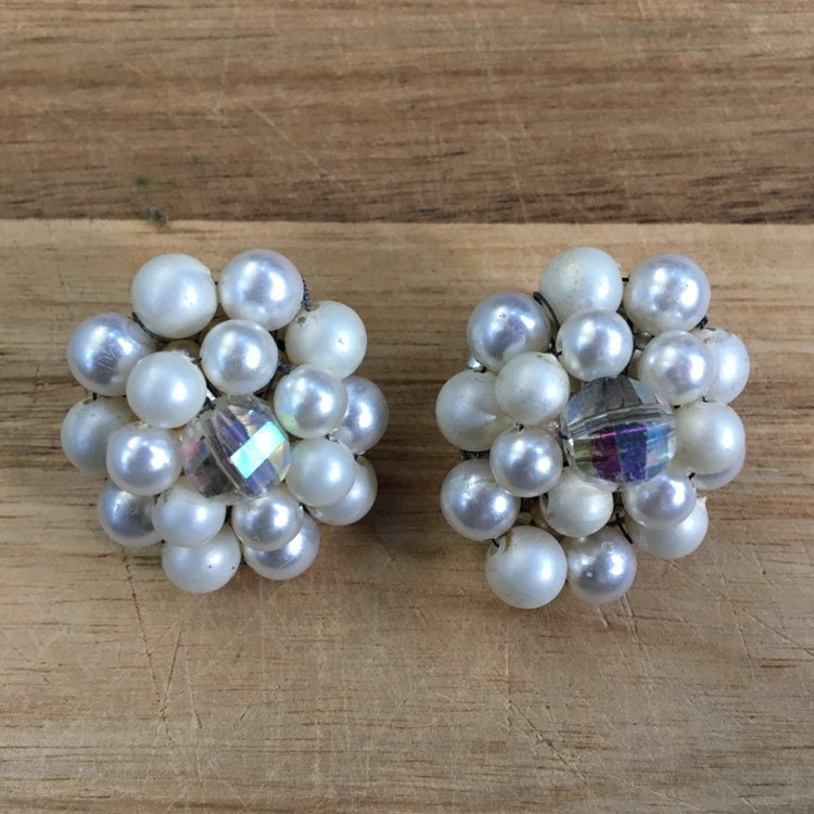 1950s cluster beaded clip on earrings