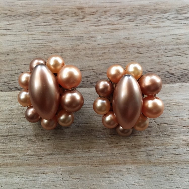 1950s cluster beaded clip on earrings