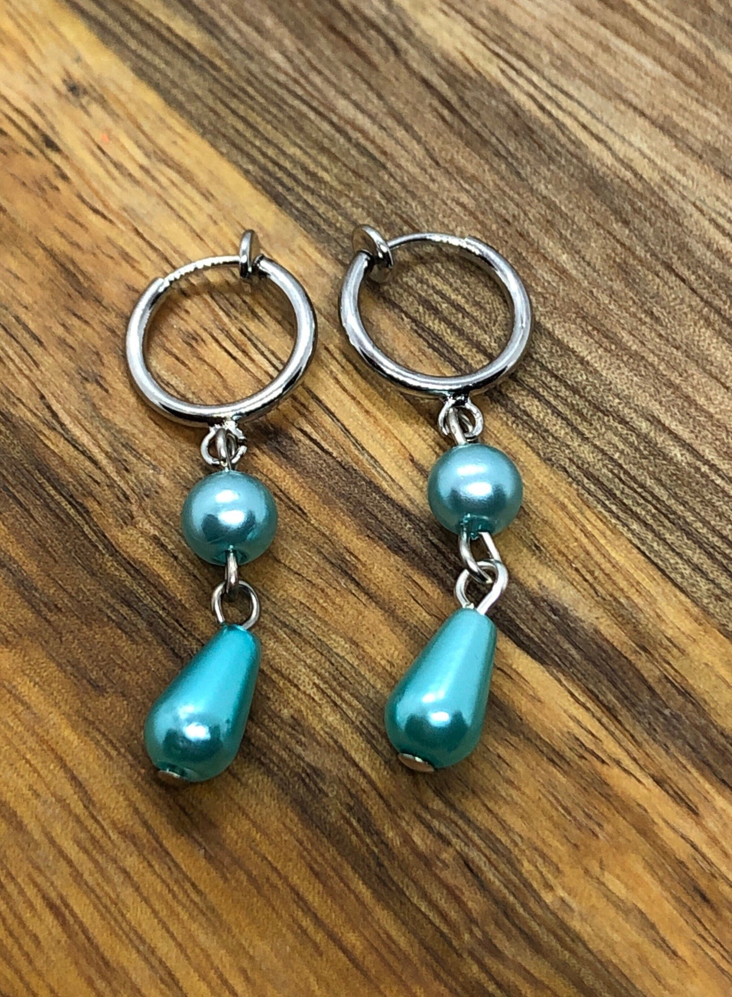 Dangling faux pearl teardrop clip on earrings (spring hoop)