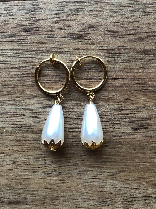 Dangling simple faux pearl large bead teardrop clip on earrings (spring hoop), small earrings for unpierced ears