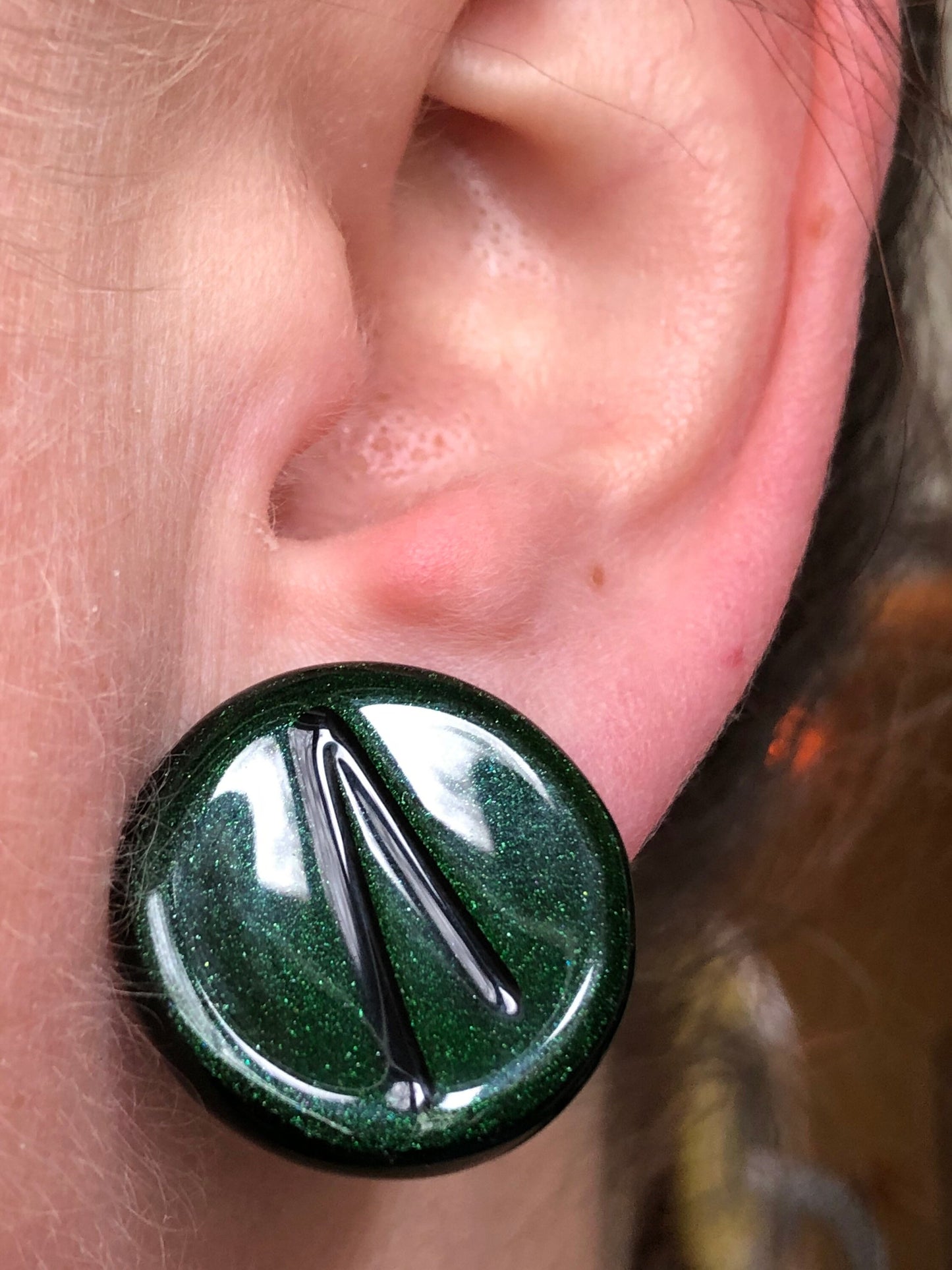 Vintage dark green glass button clip on earrings