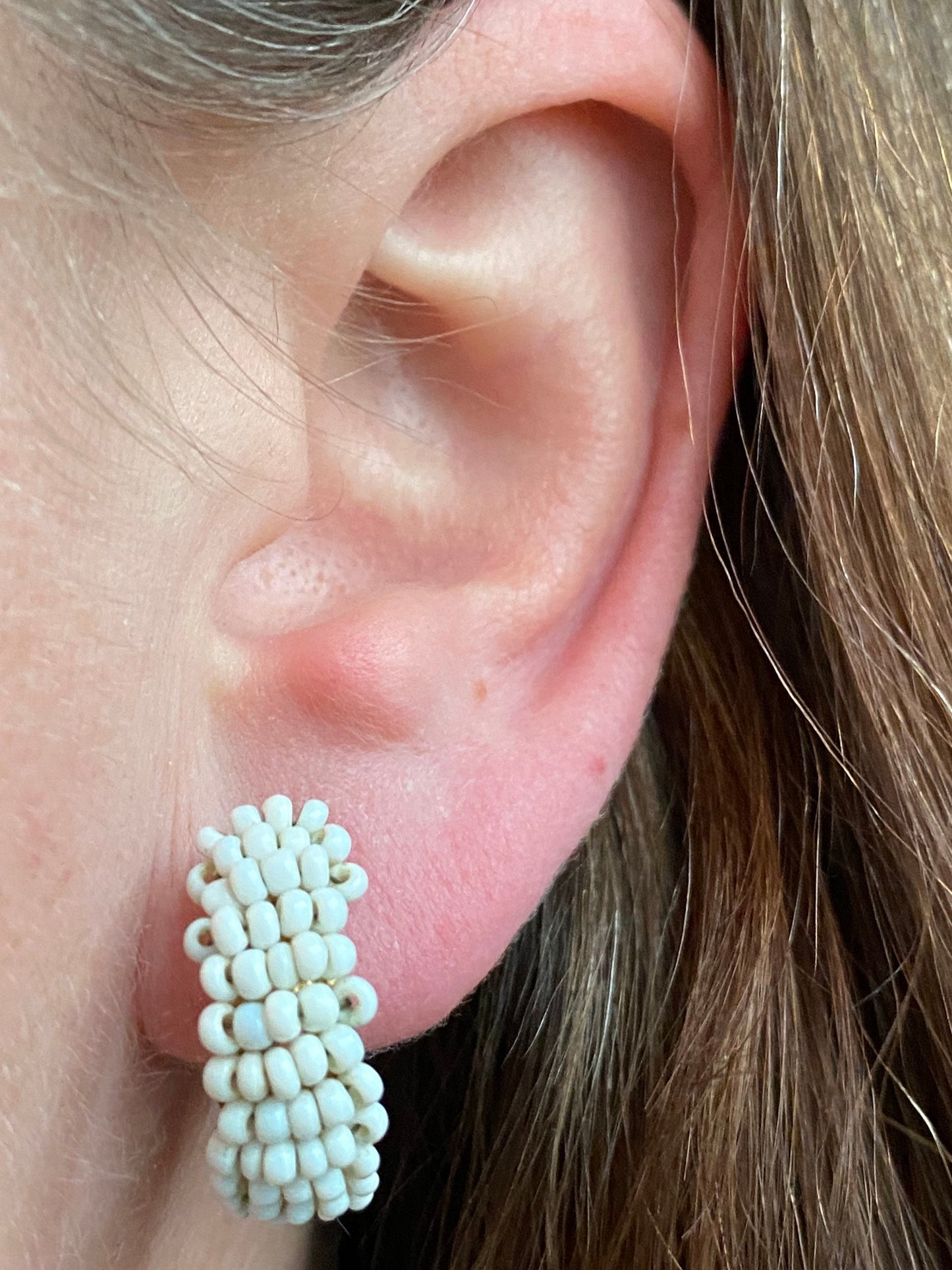 Vintage white beaded hoop screwback earrings