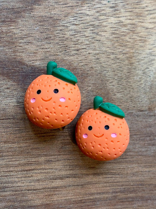 Small clip on earrings with smiling oranges